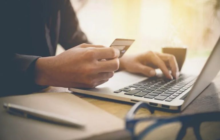 Первый займ без переплат: как взять деньги и не платить проценты